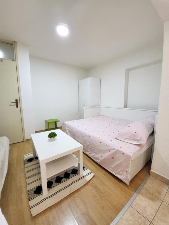 Apartment M&M イモツキ エクステリア 写真